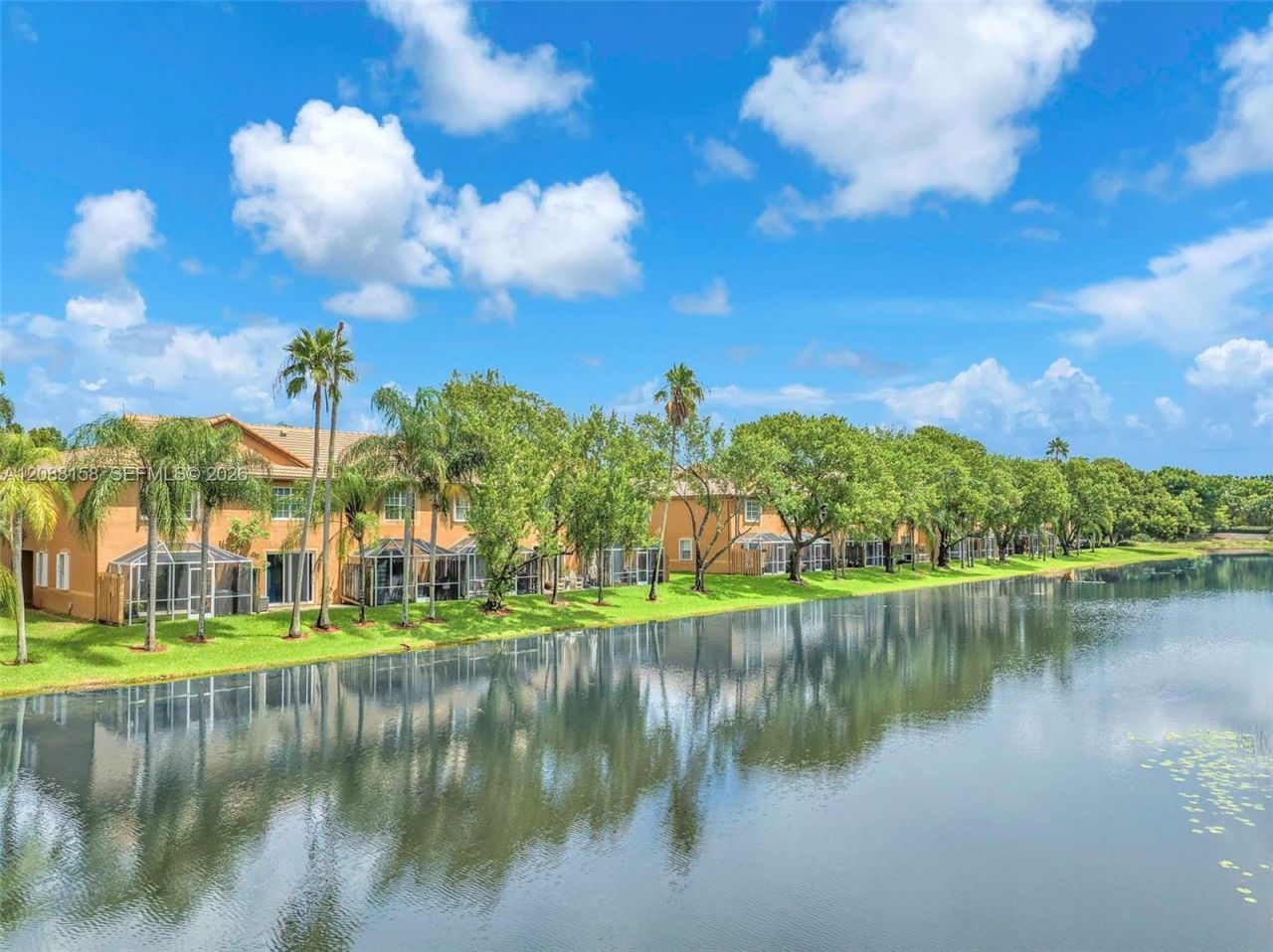 1303 Presidio Dr, Unit 6-41, Weston, FL 33327 Photo