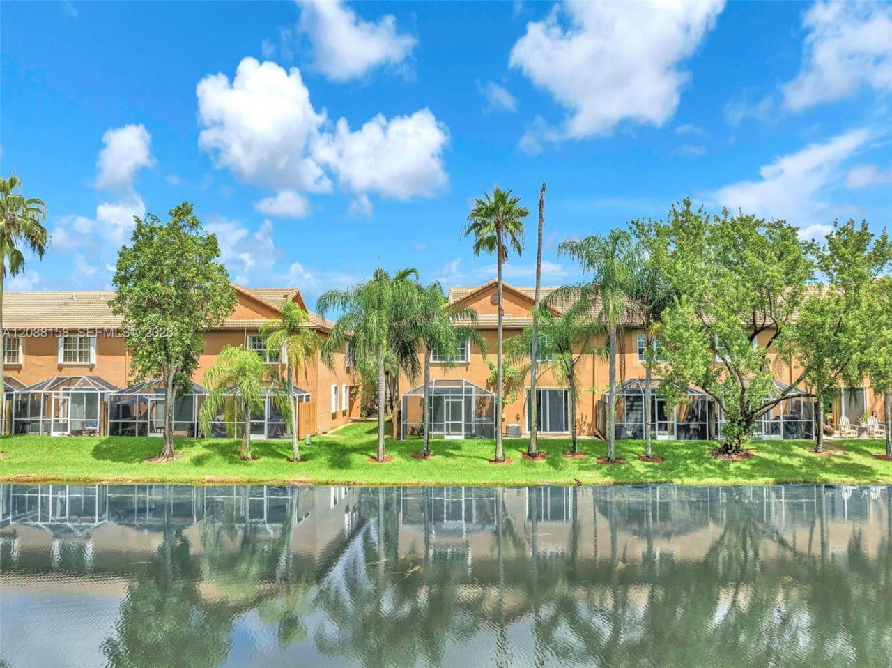 1303 Presidio Dr, Unit 6-41, Weston, FL 33327 Photo