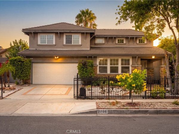 7701 Jordan, Canoga Park, CA 91304