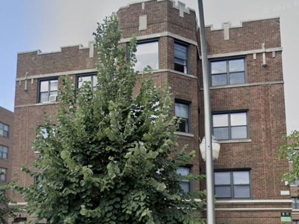 6814 S Oglesby Avenue, Unit 3S, Chicago, IL 60649