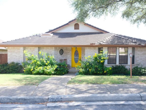 6006 SHADY CREEK, Windcrest, TX 78239
