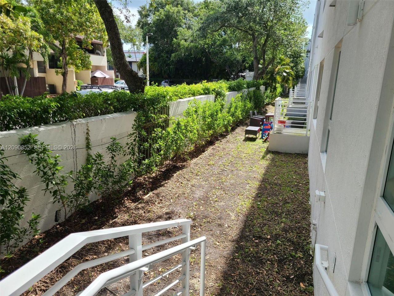 2555 NE 193 St , Unit 2114, Miami, FL 33180 Photo