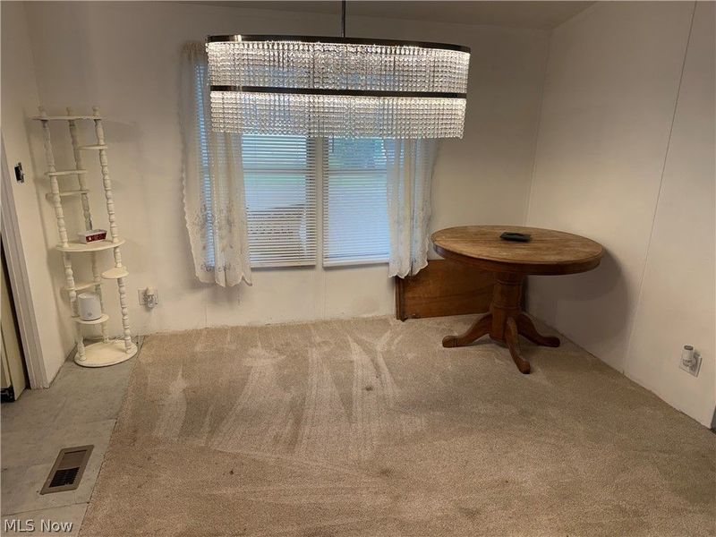 202 Connecticut Drive, Unit 202, Elyria, OH 44035 Photo 5