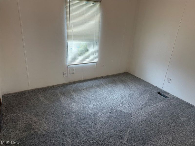 202 Connecticut Drive, Unit 202, Elyria, OH 44035 Photo 8