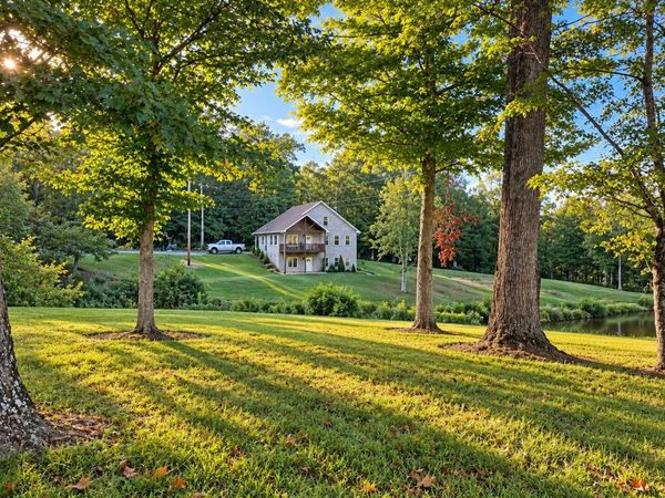1211 Collins Rd , Vanleer, TN 37181