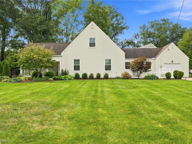 26737 Lake Road , Bay Village, OH 44140 Photo 2