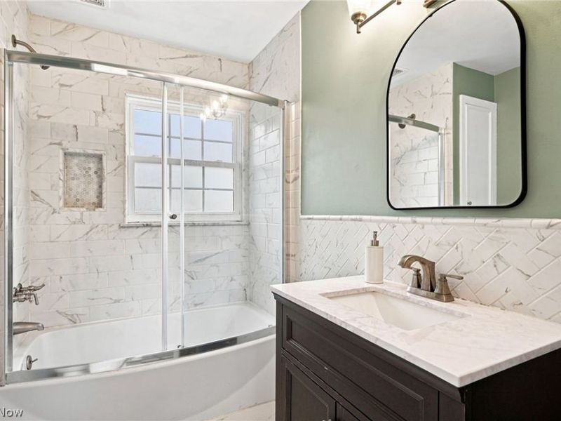 26737 Lake Road , Bay Village, OH 44140 Photo 24