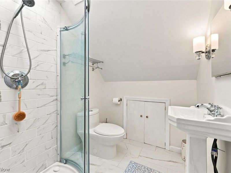 26737 Lake Road , Bay Village, OH 44140 Photo 30
