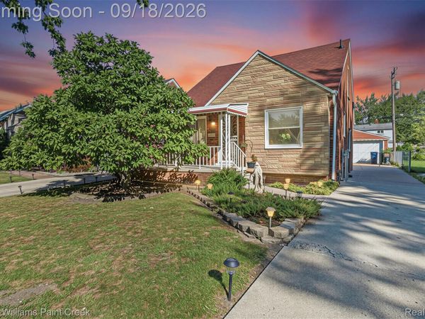 1966 Michigan Boulevard, Lincoln Park, Mi 48146