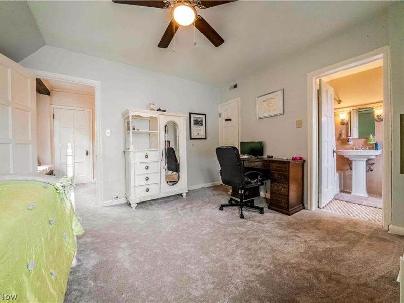 2677 Belvoir Boulevard, Shaker Heights, OH 44122 Photo 33