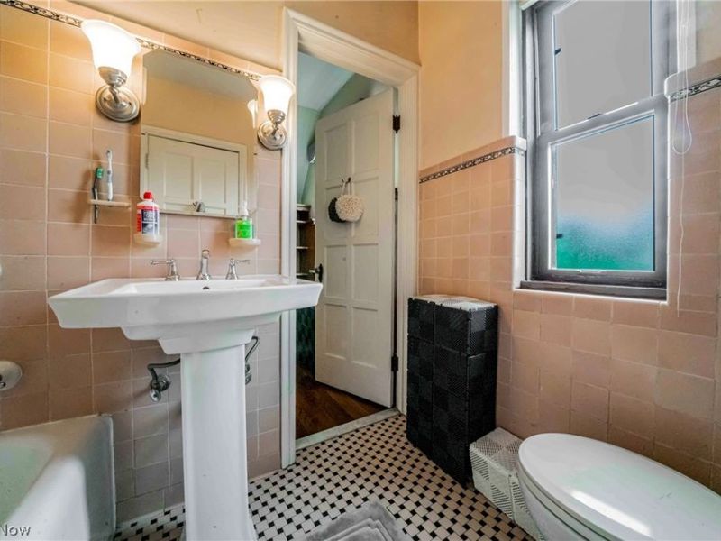 2677 Belvoir Boulevard, Shaker Heights, OH 44122 Photo 35