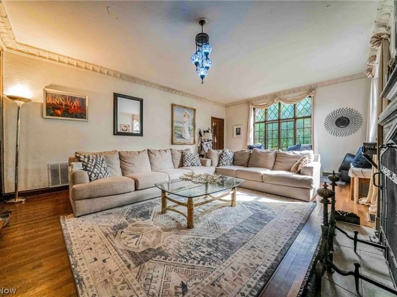 2677 Belvoir Boulevard, Shaker Heights, OH 44122 Photo 6
