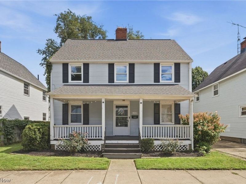 1372 Roslyn Avenue SW, Canton, OH 44710 Photo 1