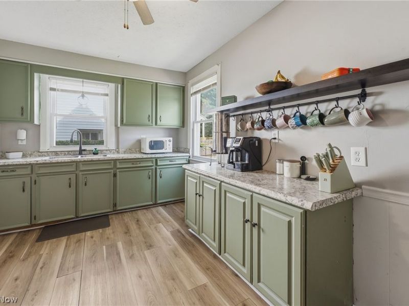 1372 Roslyn Avenue SW, Canton, OH 44710 Photo 9