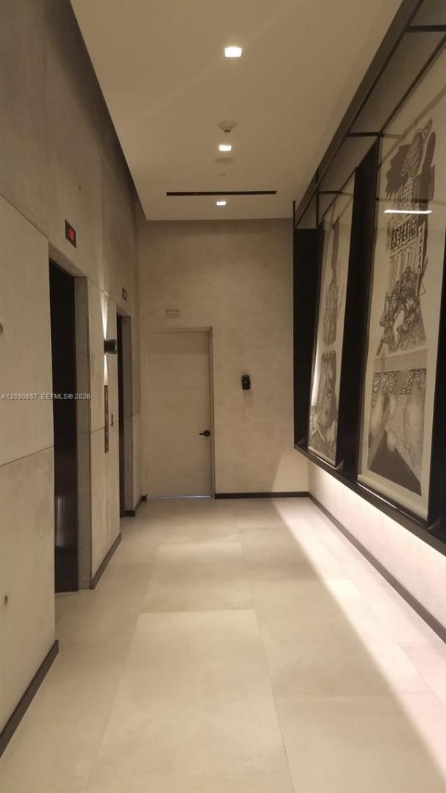 121 NE 34 St , Unit 1515, Miami, FL 33137 Photo