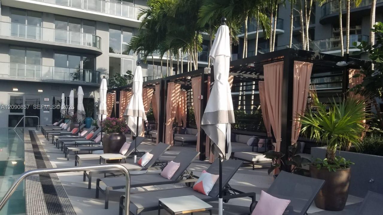 121 NE 34 St , Unit 1515, Miami, FL 33137 Photo