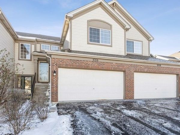 1006 Parkhill Circle , Unit 1006, Aurora, IL 60502