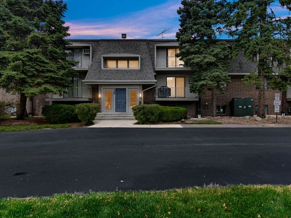 228 E Bailey Road , Unit A, Naperville, IL 60565