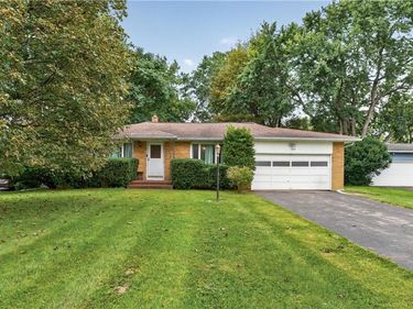 1485 Titus Avenue , Rochester, NY 14622