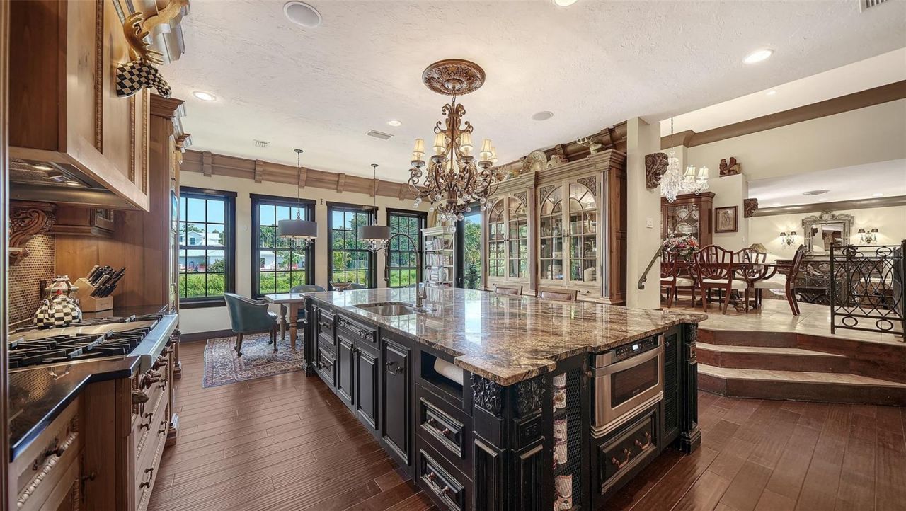 1853 Fiesta Drive, Sarasota, FL 34231 Photo