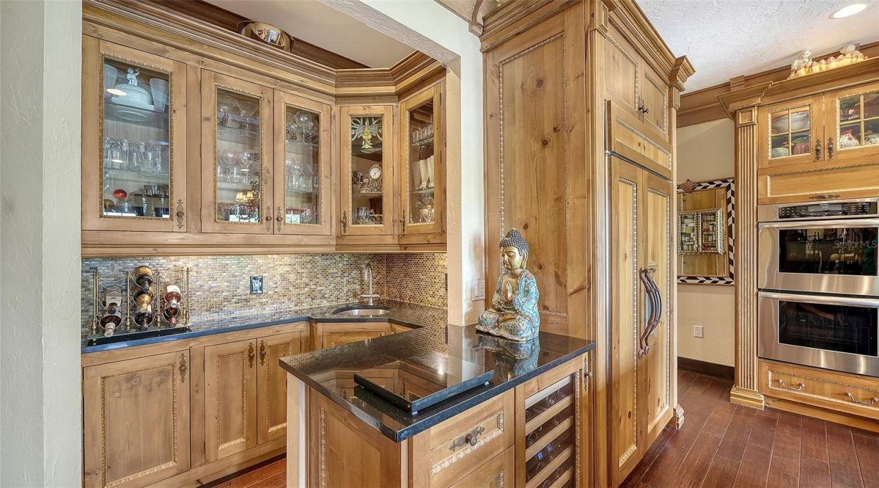 1853 Fiesta Drive, Sarasota, FL 34231 Photo