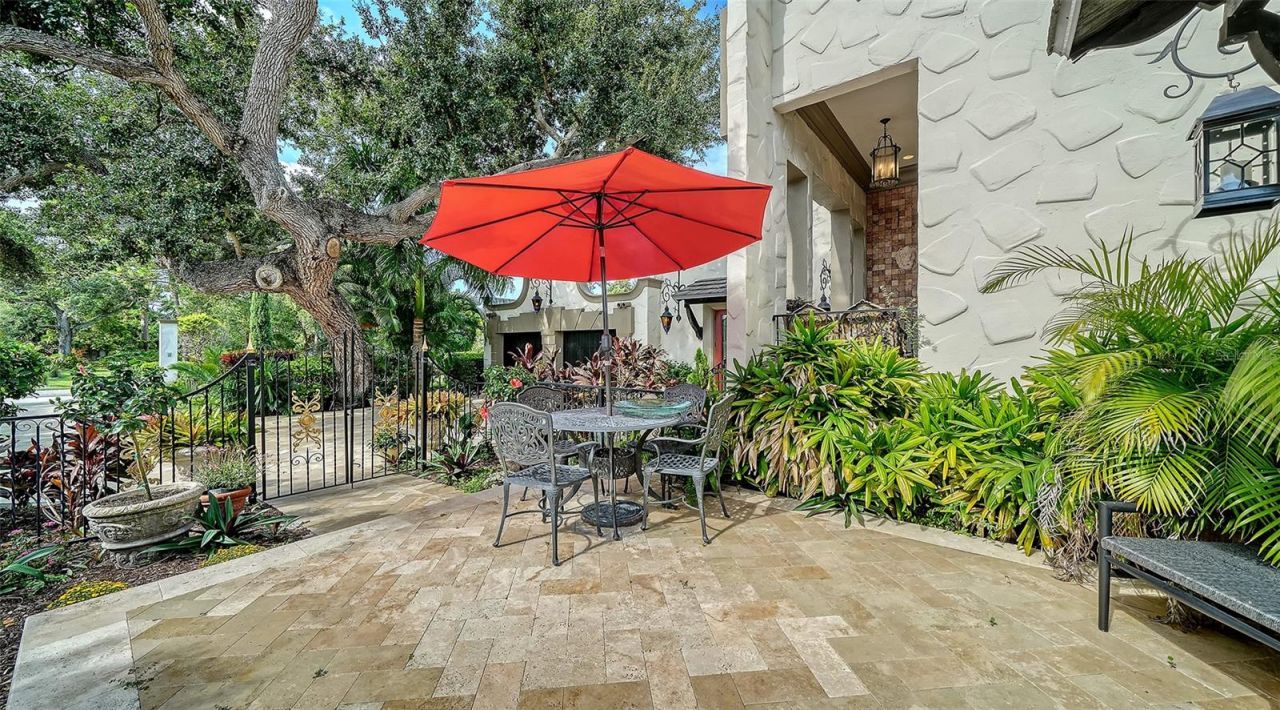 1853 Fiesta Drive, Sarasota, FL 34231 Photo