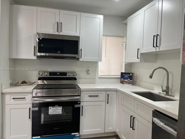 5020 SW 26th Ave , Unit 1-2, Dania Beach, FL 33312