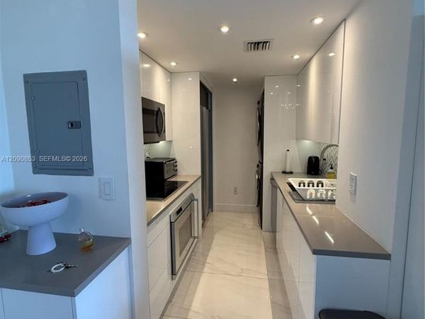 10275 Collins Ave , Unit 434, Bal Harbour, FL 33154