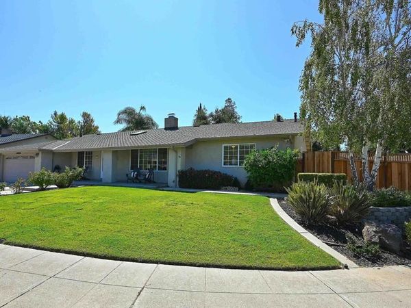 1147 Lomitas Ave, Livermore, CA 94550
