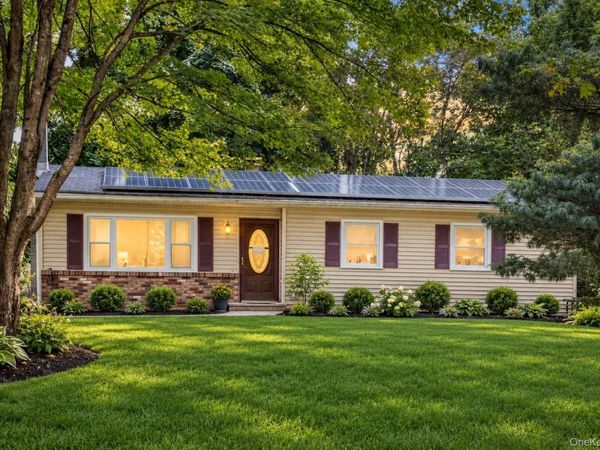 21 Elizabeth Drive , Hopewell Junction, NY 12533