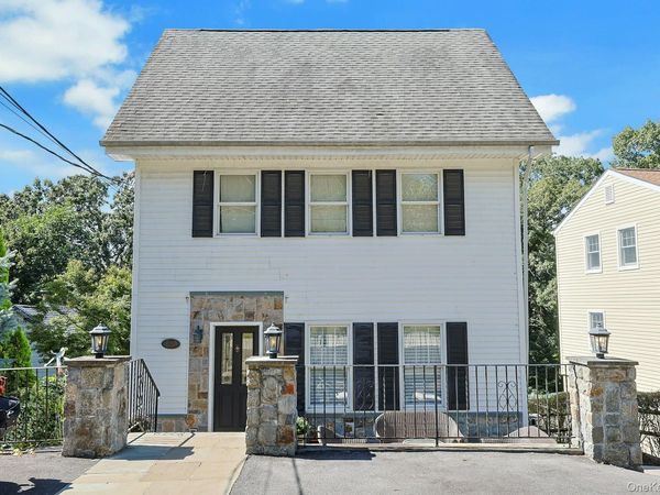 75 Franklin Avenue , Valhalla, NY 10595