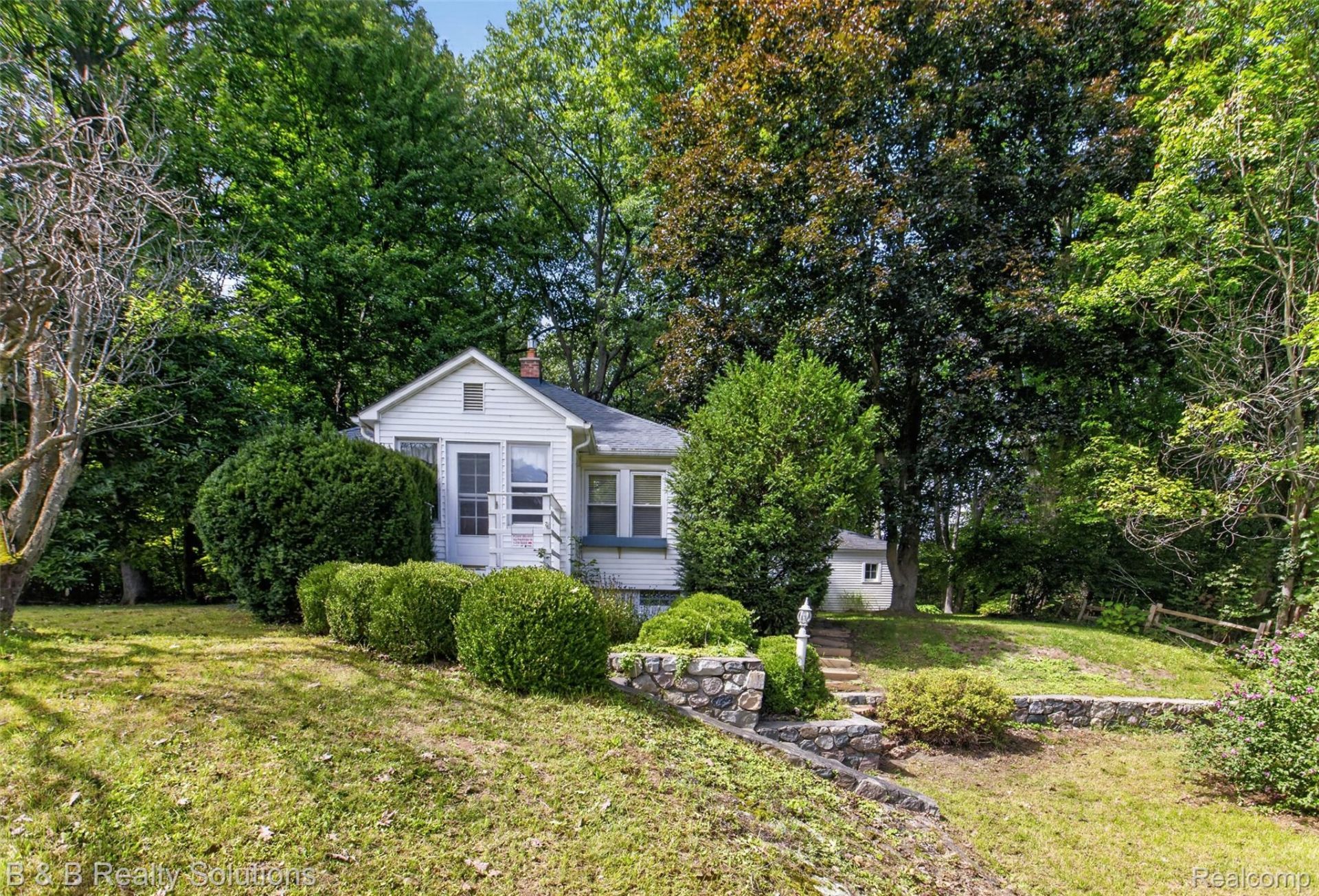 3625 N Lapeer Road, Mayfield Township, Mi 48446 Main Photo