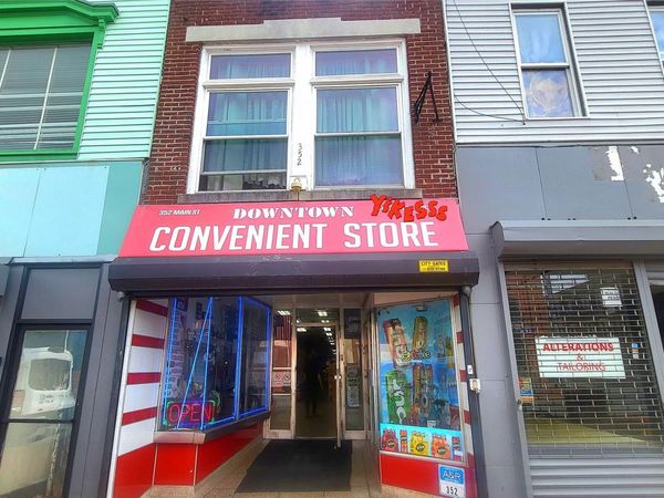 352 Main Street , Poughkeepsie, NY 12601