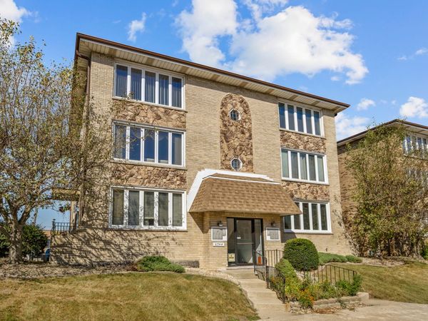 6244 S Newland Avenue , Unit 3S, Chicago, IL 60638