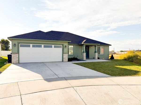 3304 W Crabapple Court , Moses Lake, WA 98837