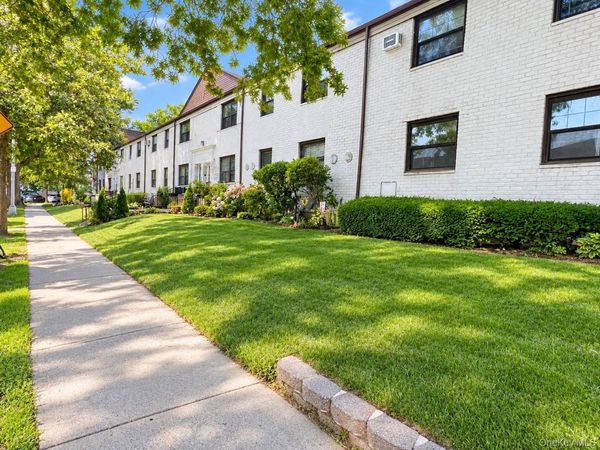 136-04 68th Dr , Unit A, Kew Garden Hills, NY 11367