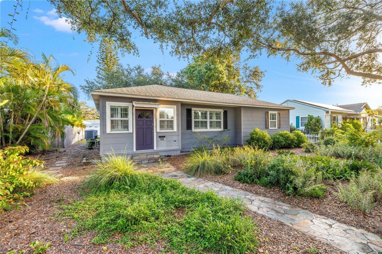 755 39th Avenue Ne, Saint Petersburg, FL 33703 Photo