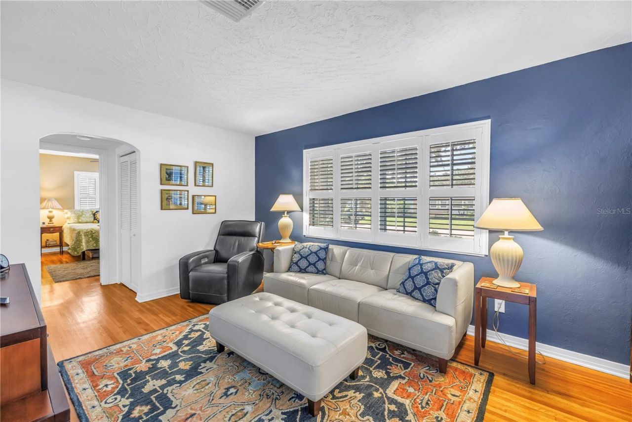 755 39th Avenue Ne, Saint Petersburg, FL 33703 Photo