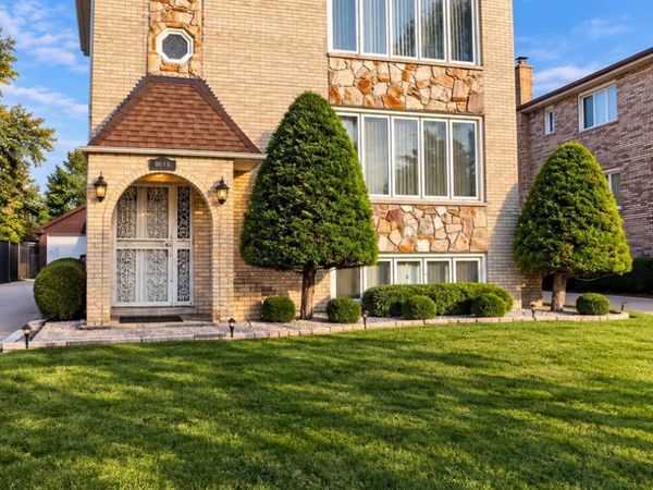 7925 Nordica Avenue , Unit 1, Burbank, IL 60459