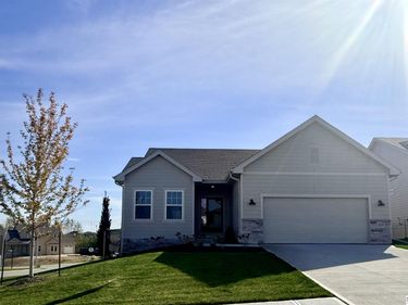 18403 Sage Street, Omaha, NE 68136
