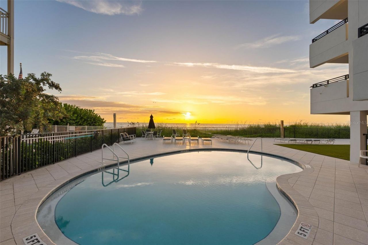 1310 Gulf Boulevard, Unit 502, Indian Rocks Beach, FL 33785 Photo