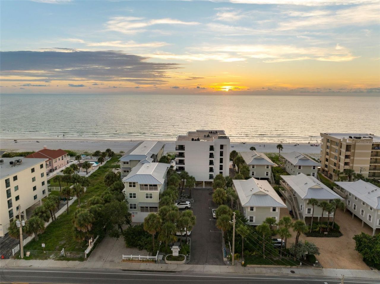 1310 Gulf Boulevard, Unit 502, Indian Rocks Beach, FL 33785 Photo