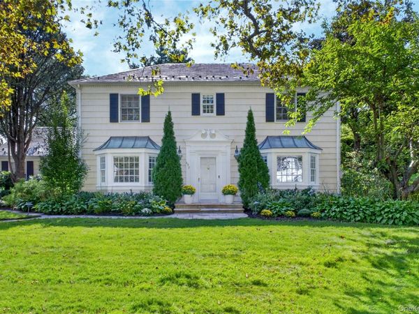 602 Park Avenue , Manhasset, NY 11030