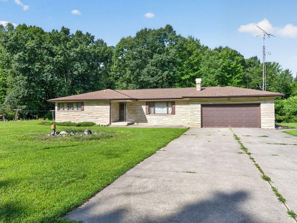 28789 Downey Street, Dowagiac, MI 49047
