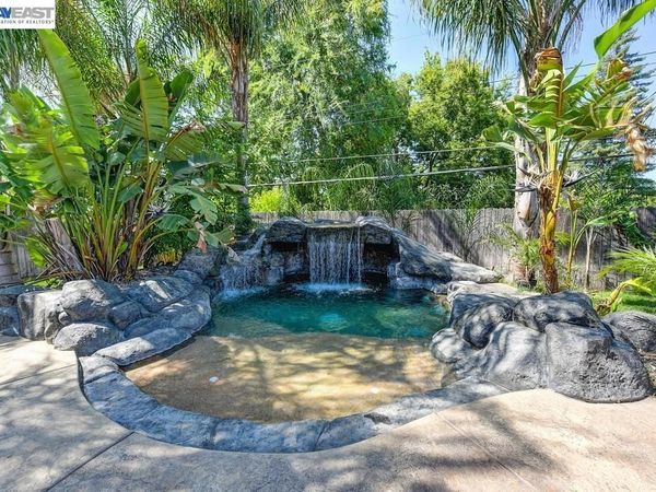 8545 Hilton Way, Fair Oaks, CA 95628
