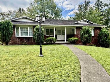 1924 Country Club Road, Fairmont, WV 26554
