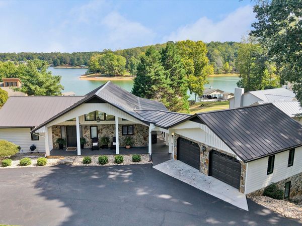 469 Cedar Ridge RD, Union Hall, VA 24176