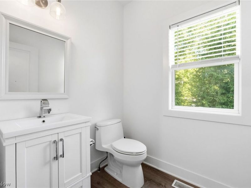 3653 Avondale Road, Woodmere, OH 44122 Photo 24