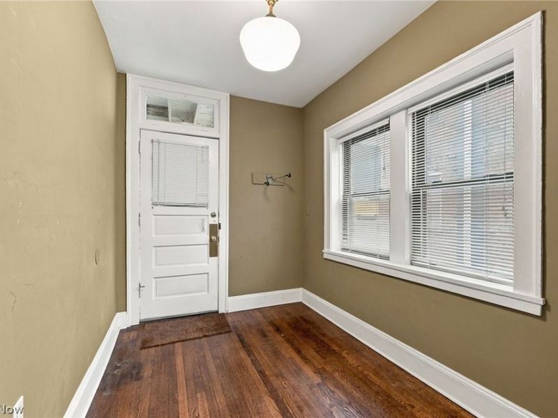 2469 Overlook Road, Unit 7, Cleveland Heights, OH 44106 Photo 12
