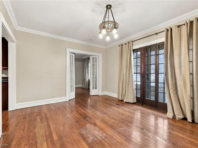 2469 Overlook Road, Unit 7, Cleveland Heights, OH 44106 Photo 9